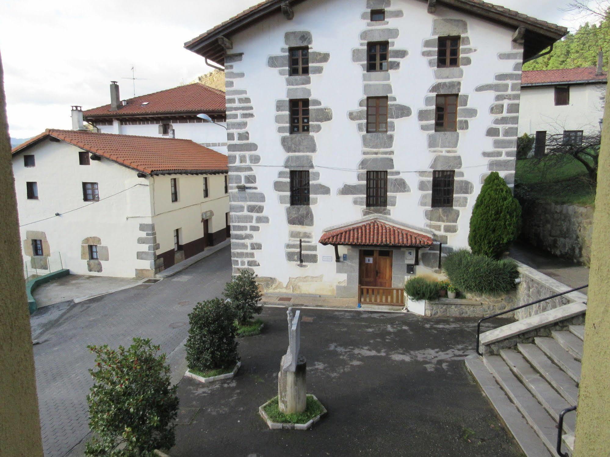 Beizamako Aterpetxea - Albergue Turistico De Beizama Exterior photo